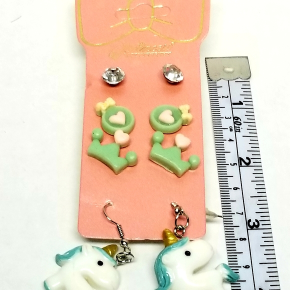 3/$25♥️ Kawaii Earrings Unicorn Princess New - Picture 5 of 6